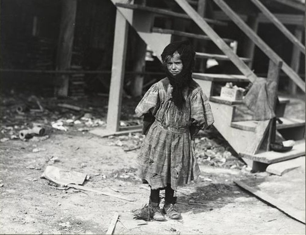 Кэти Курицко, 7-летняя обдиральщица устриц, март 1911