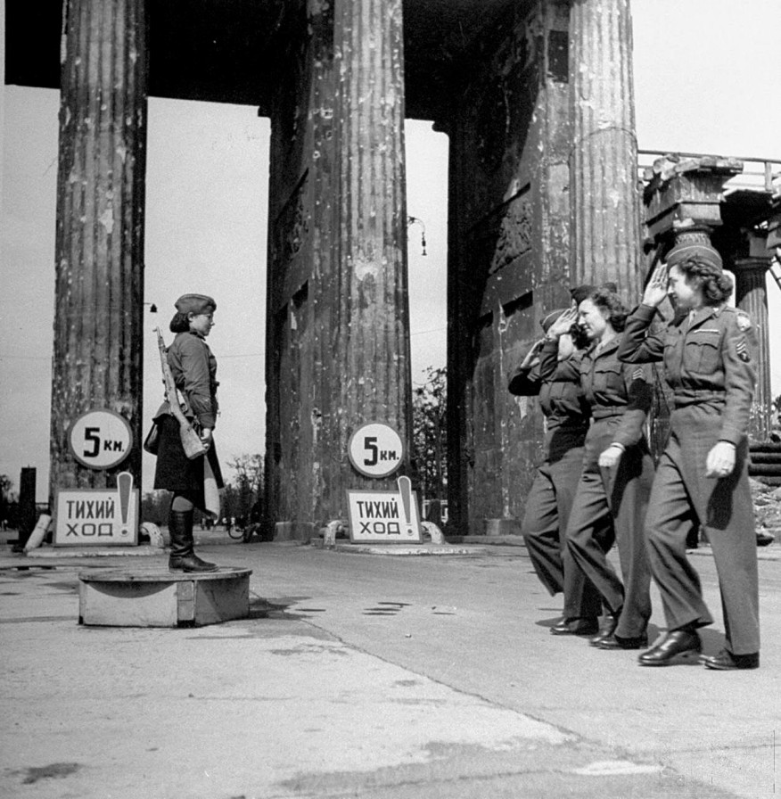 Берлин в 1945 году_48