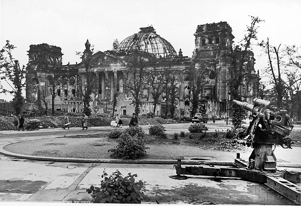 Берлин в 1945 году_2